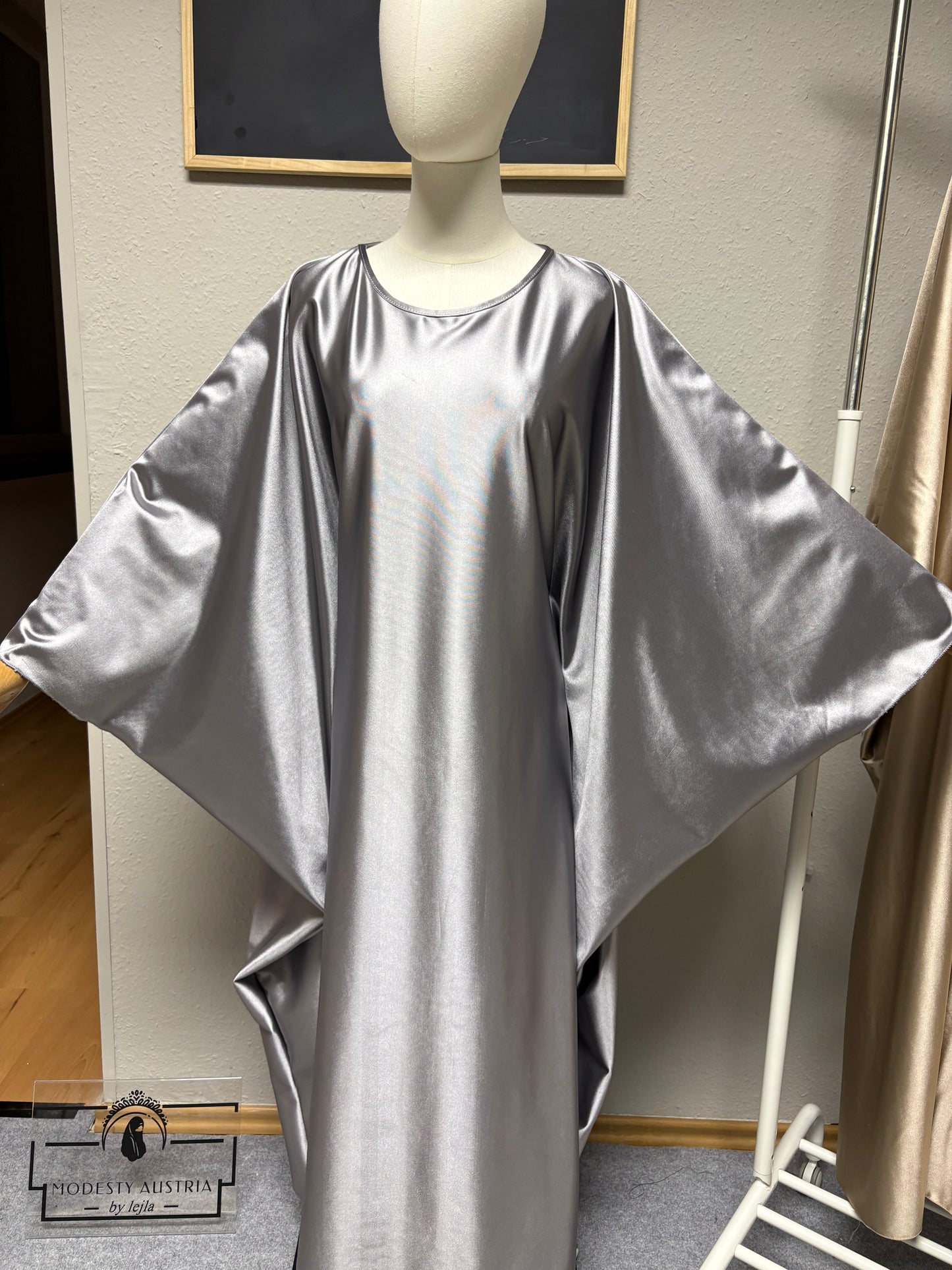 Abaya Jamila
