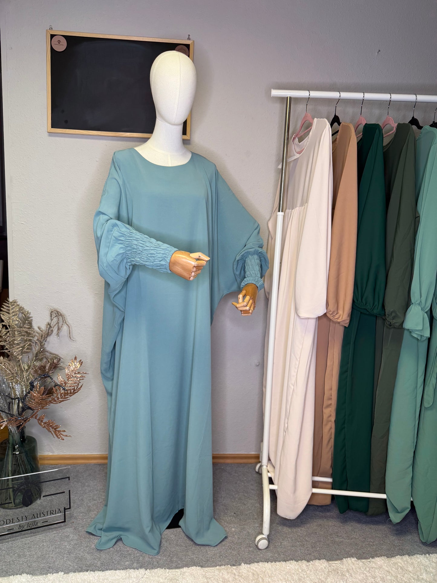 Abaya Medina