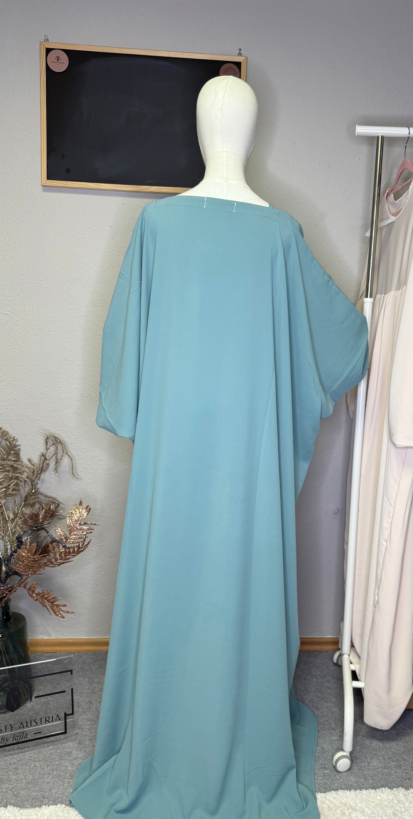 Abaya Medina