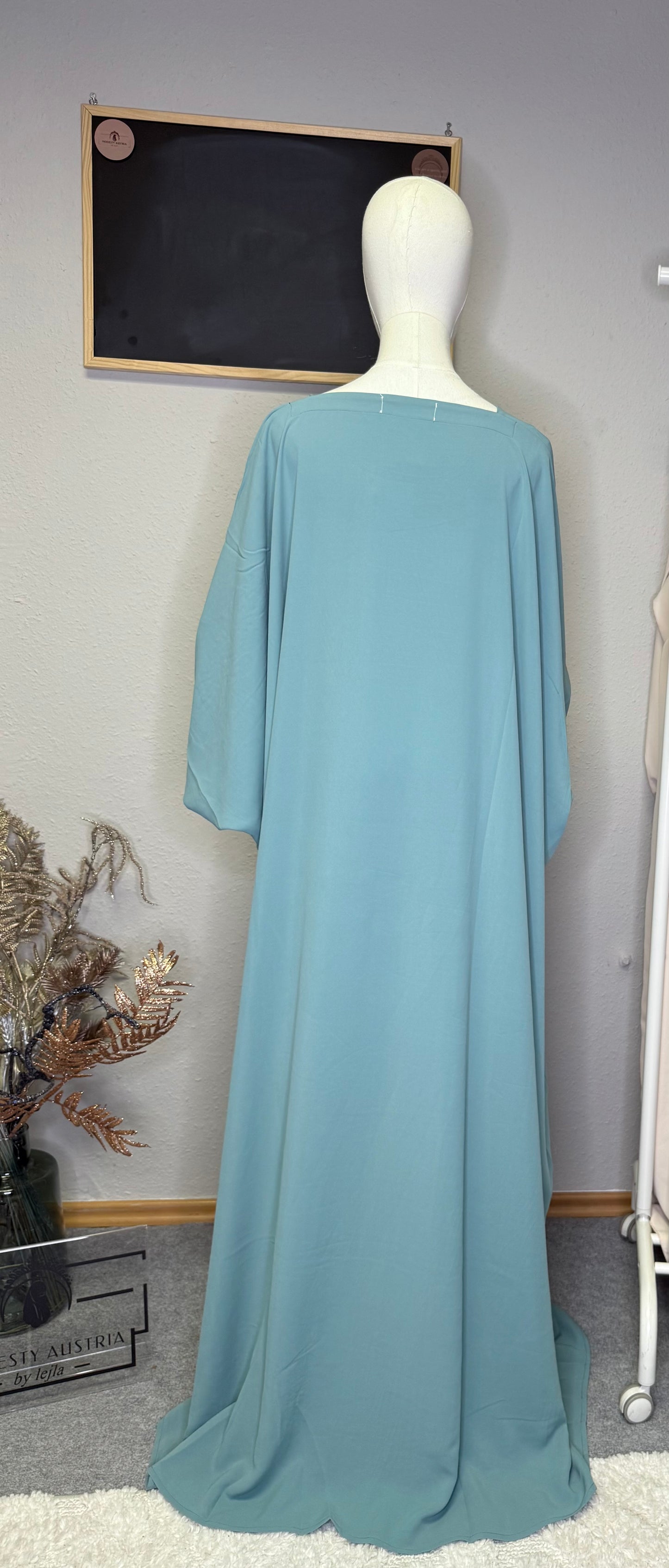 Abaya Medina