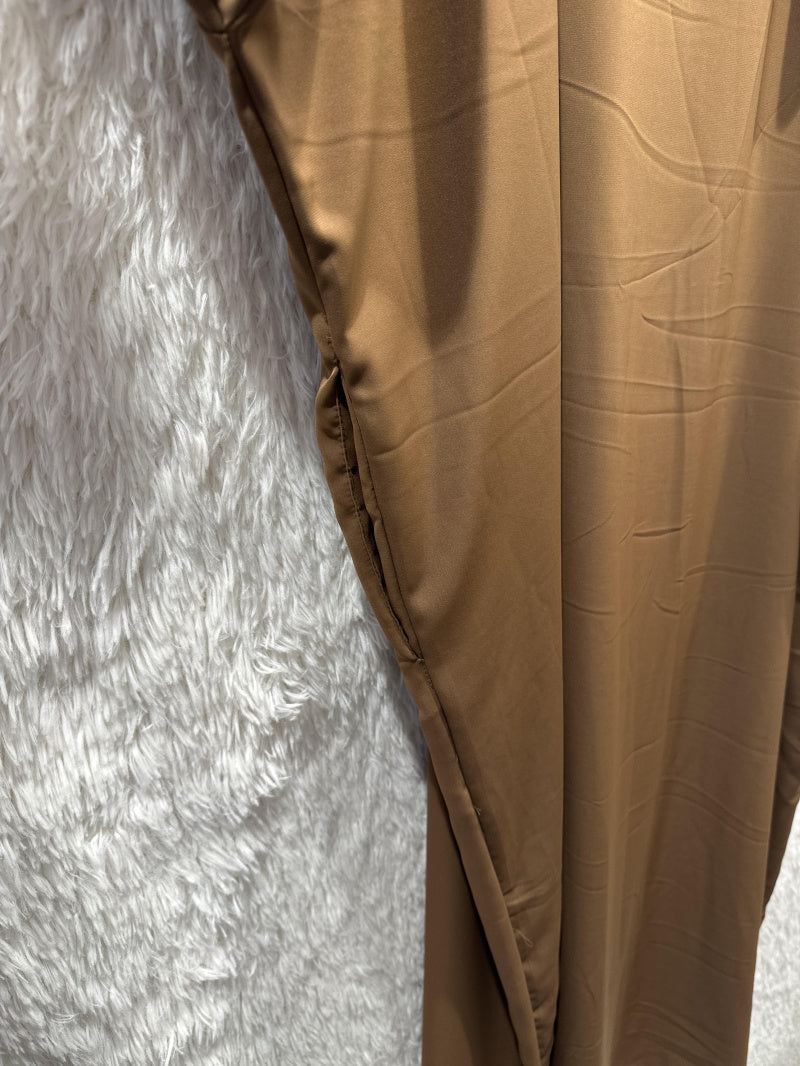 Abaya mit Reissverschluss